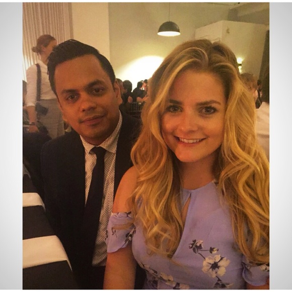 Meet your Posher, Alana - Picture 1 of 1